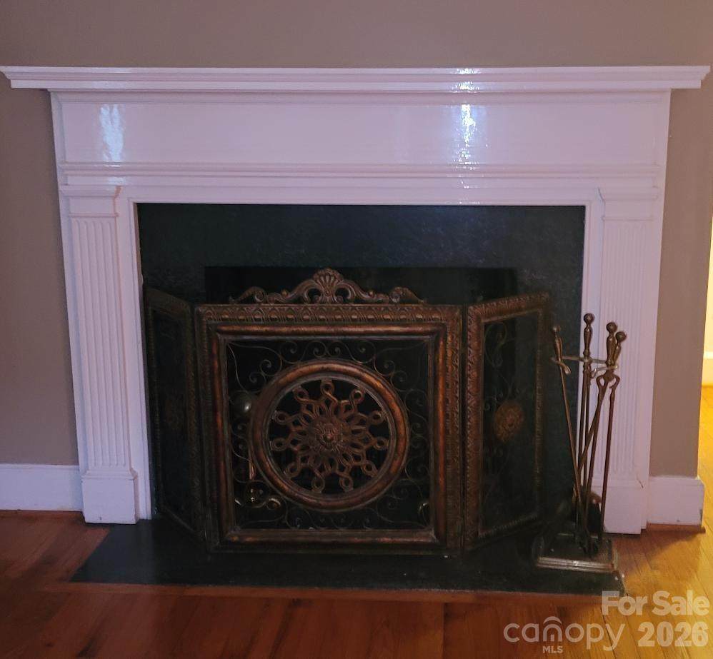 https://bt-photos.global.ssl.fastly.net/cmls/1280_boomver_1_4387326-1.jpg