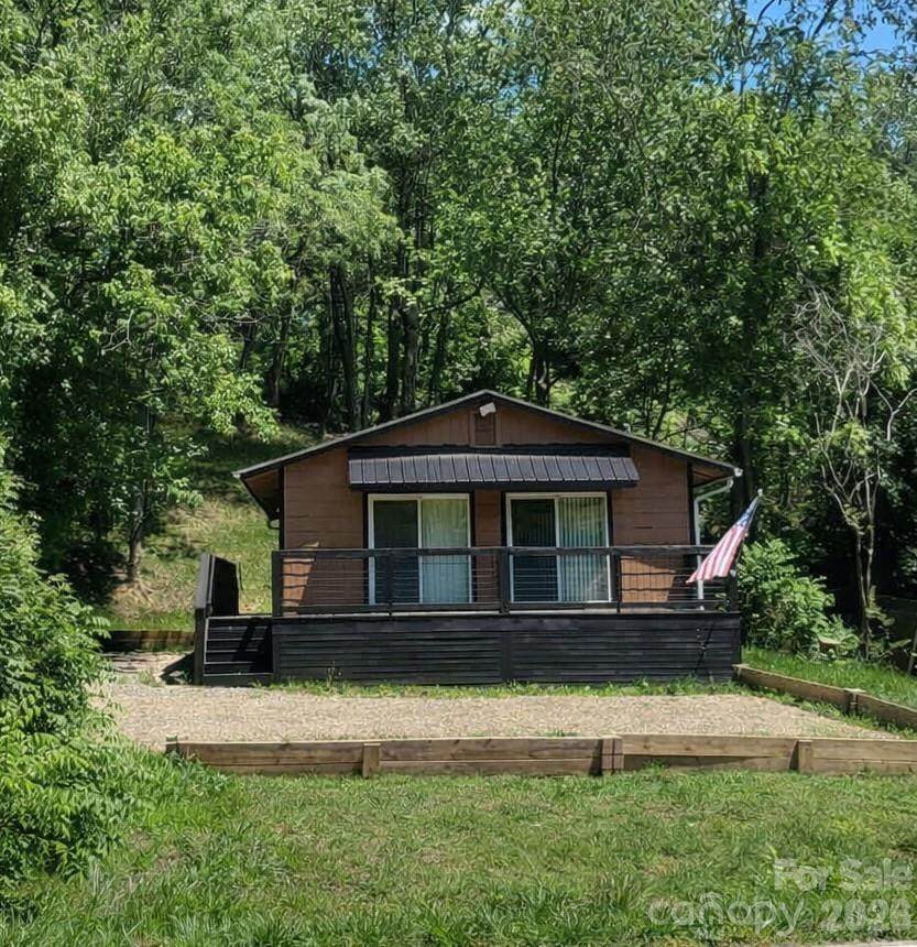 9 Woodfin Avenue - Photo 1