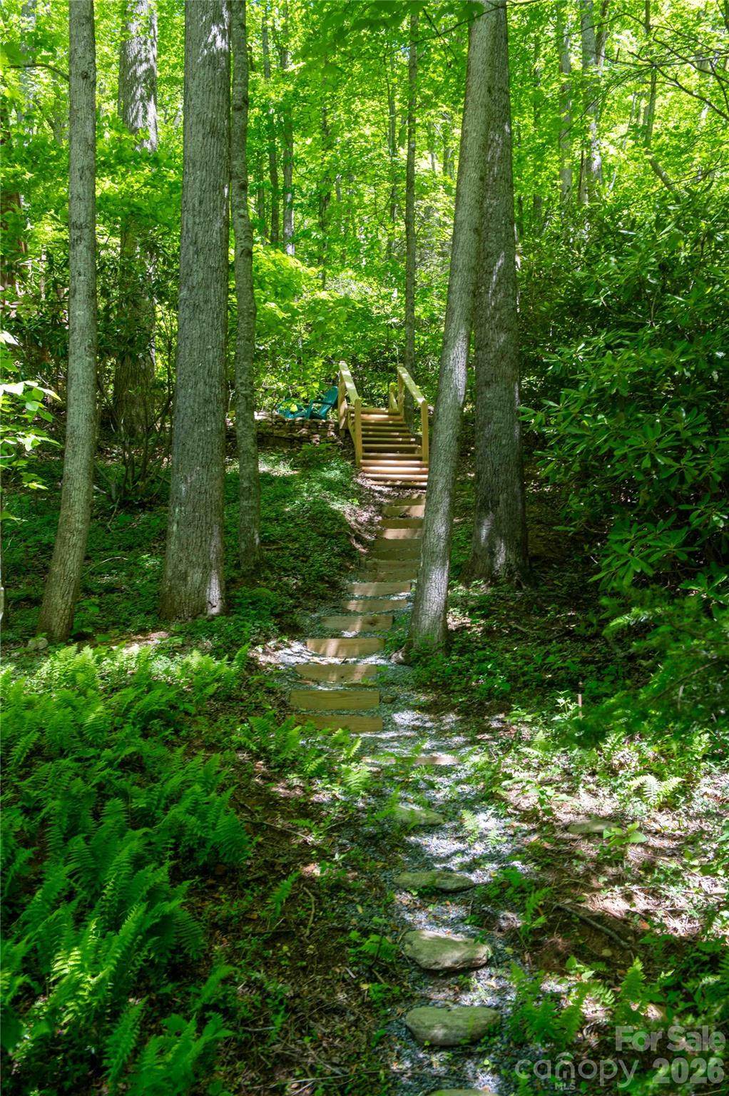https://bt-photos.global.ssl.fastly.net/cmls/1280_boomver_1_4387426-1.jpg