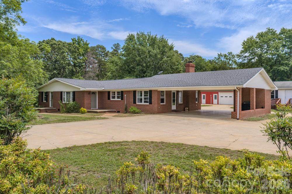 1241 County Line Road - Photo 1