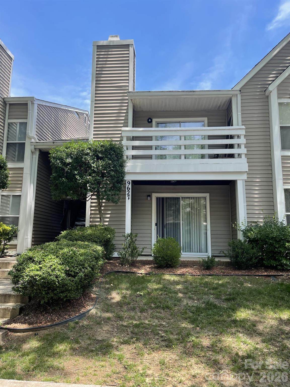 9627 Vinca Circle - Photo 1