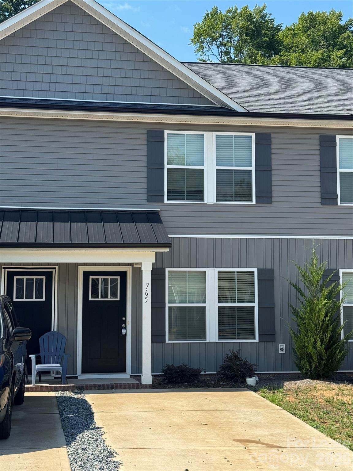 765 Hillside Street - Photo 1