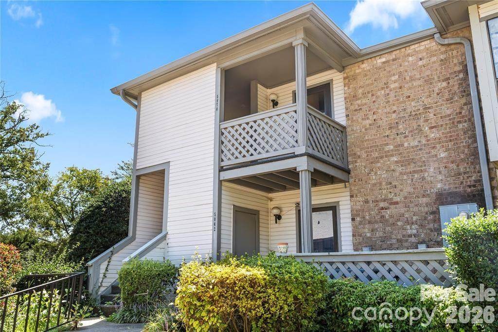 5870 Harris Grove Lane - Photo 1