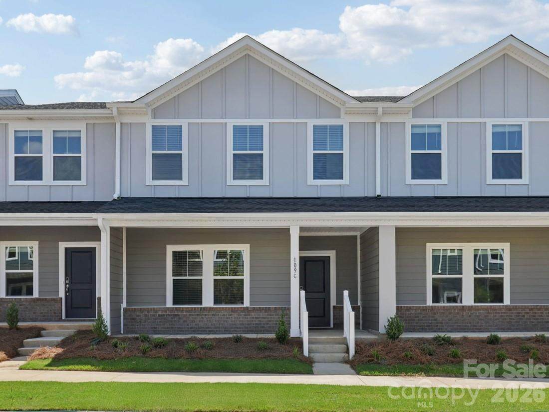 108 Ciara Place - Photo 1