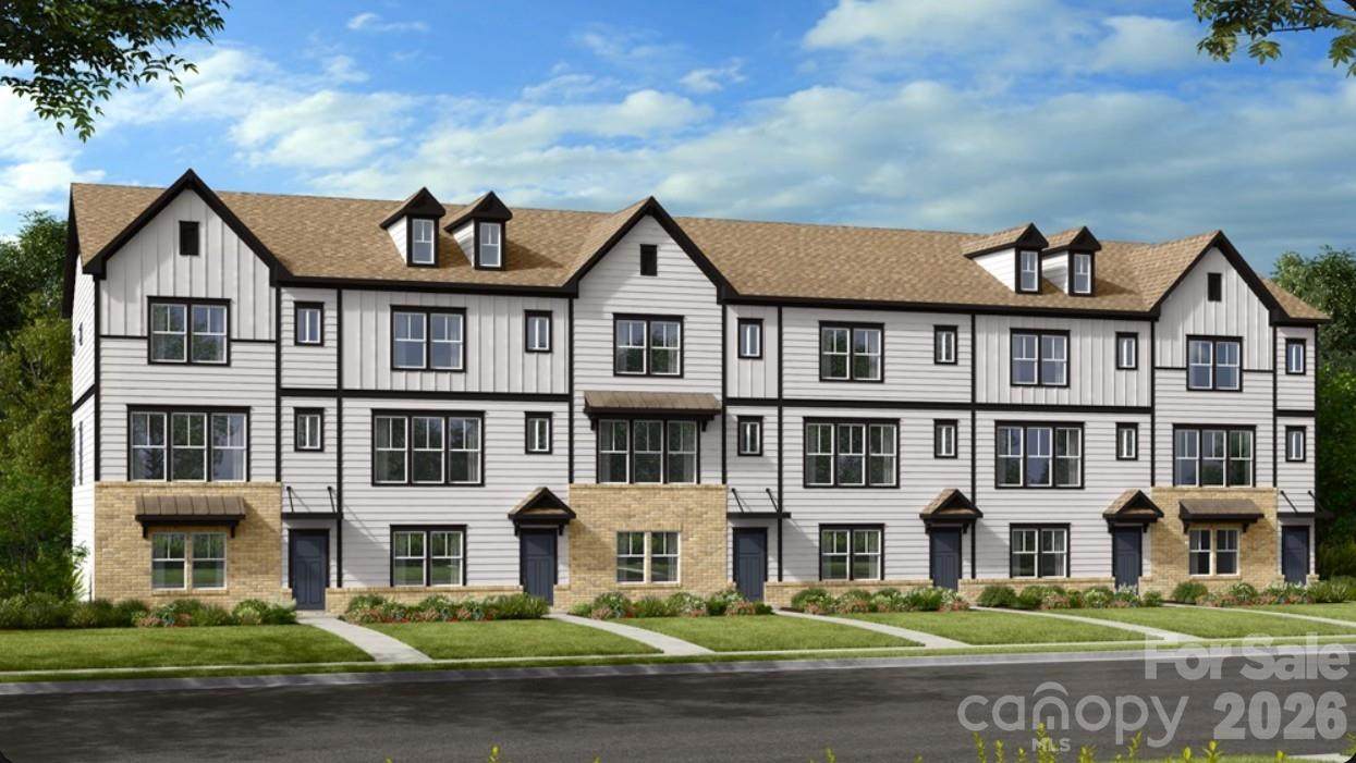 566 Silver Star Boulevard - Photo 1
