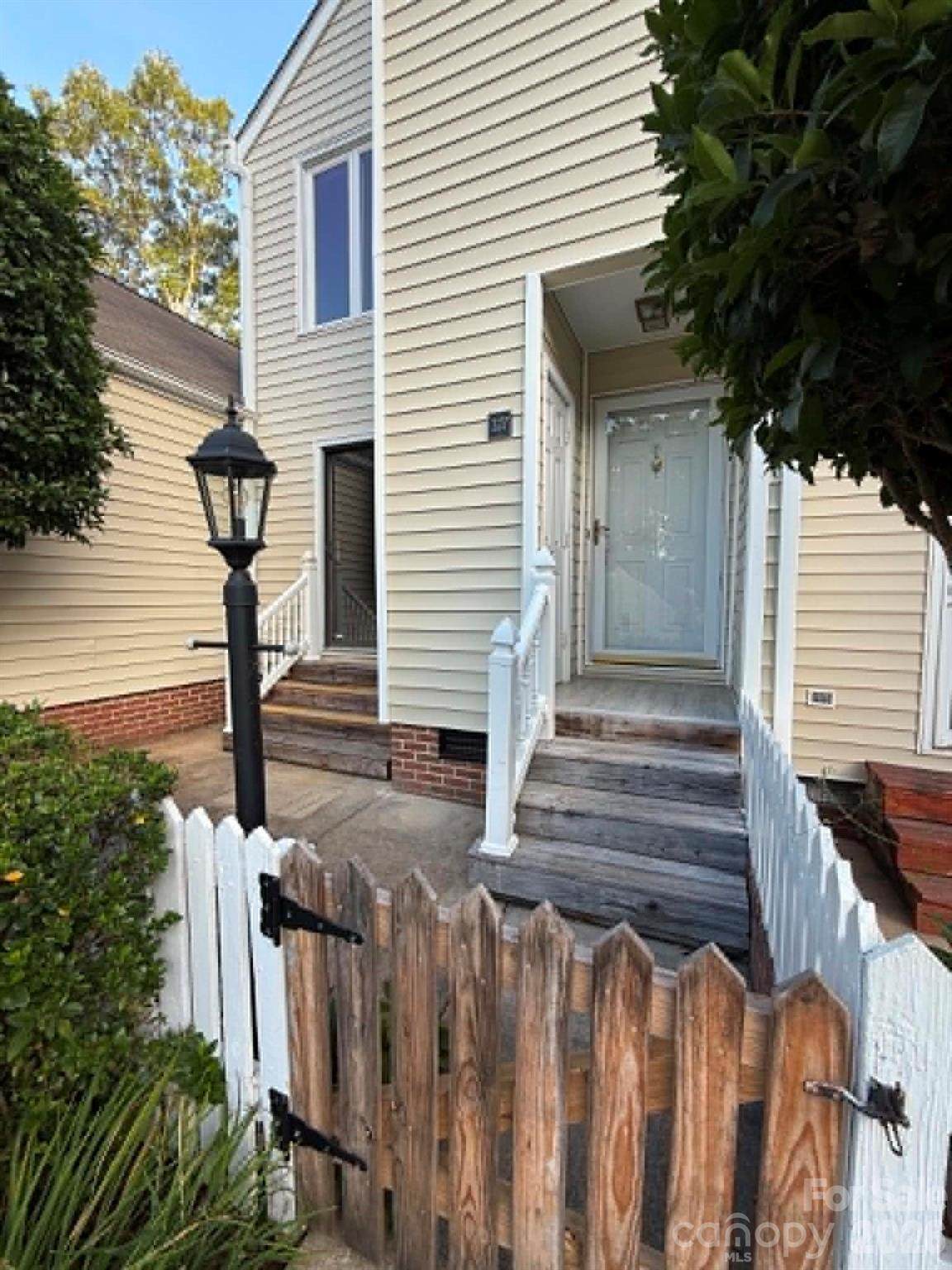 327 Eastwood Drive - Photo 1