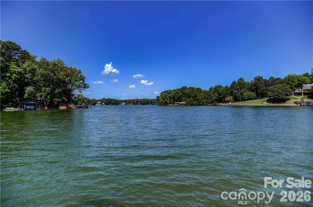 105 Quail Lane - Photo 1