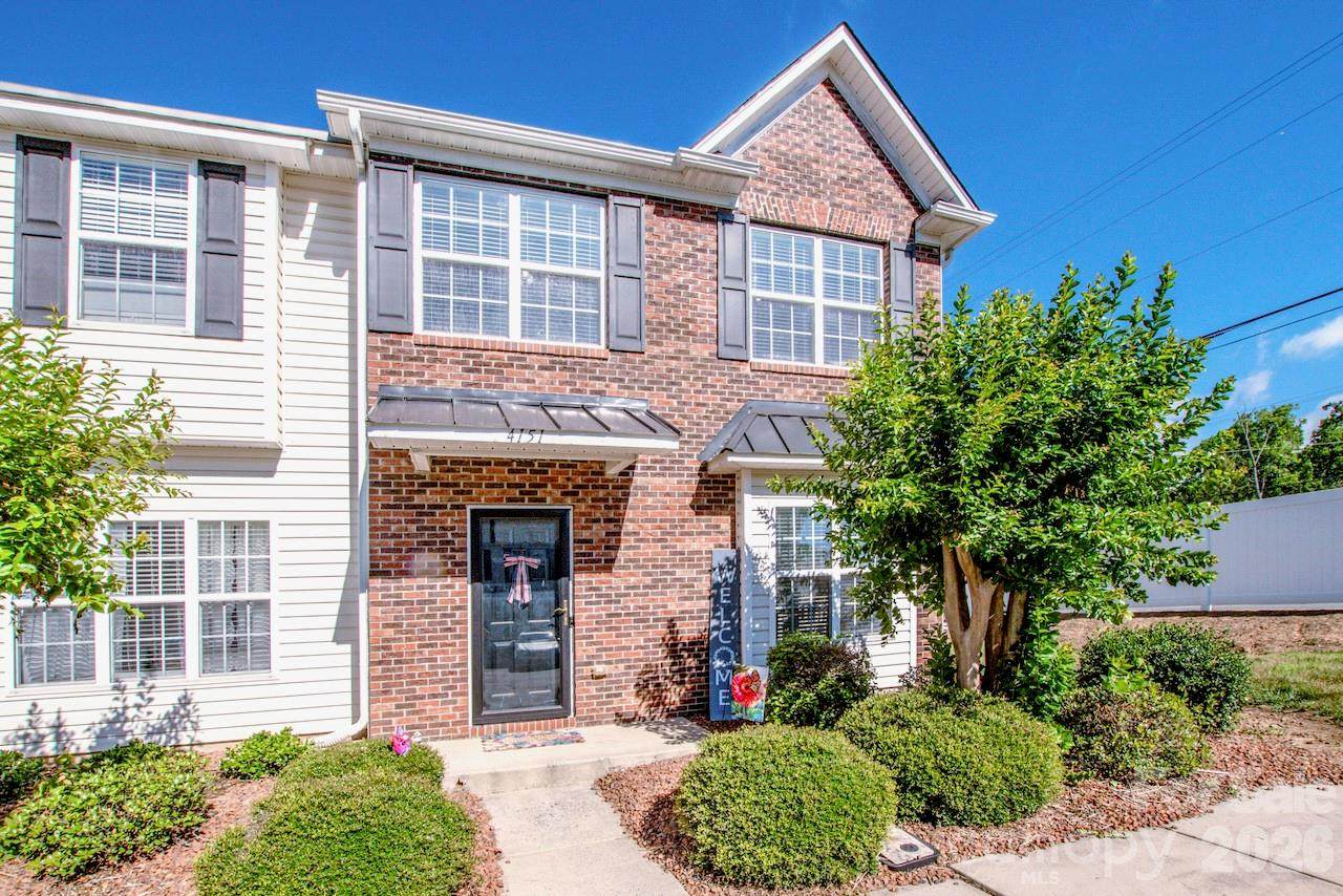 4151 Kenton Glenn Court - Photo 1