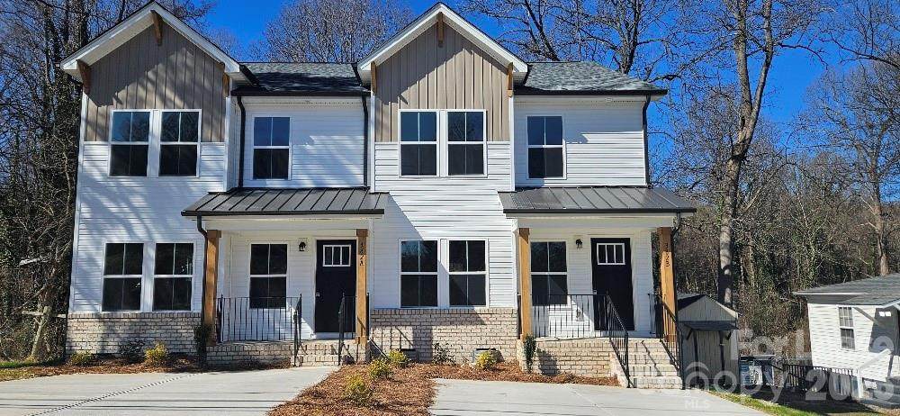 382 Moore Avenue - Photo 1