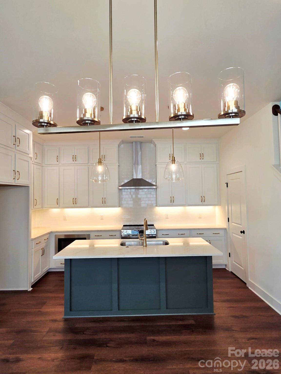 https://bt-photos.global.ssl.fastly.net/cmls/orig_boomver_1_4397491-1.jpg