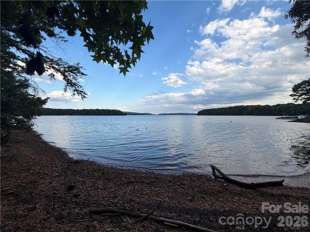 206 Kendricks Cove - Photo 1
