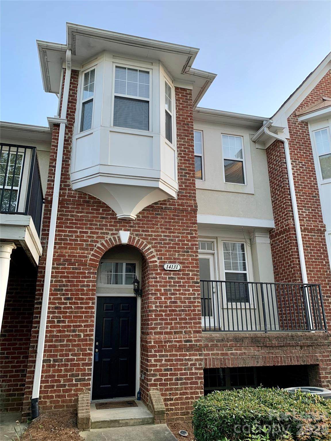 14131 Richmond Park Avenue - Photo 1