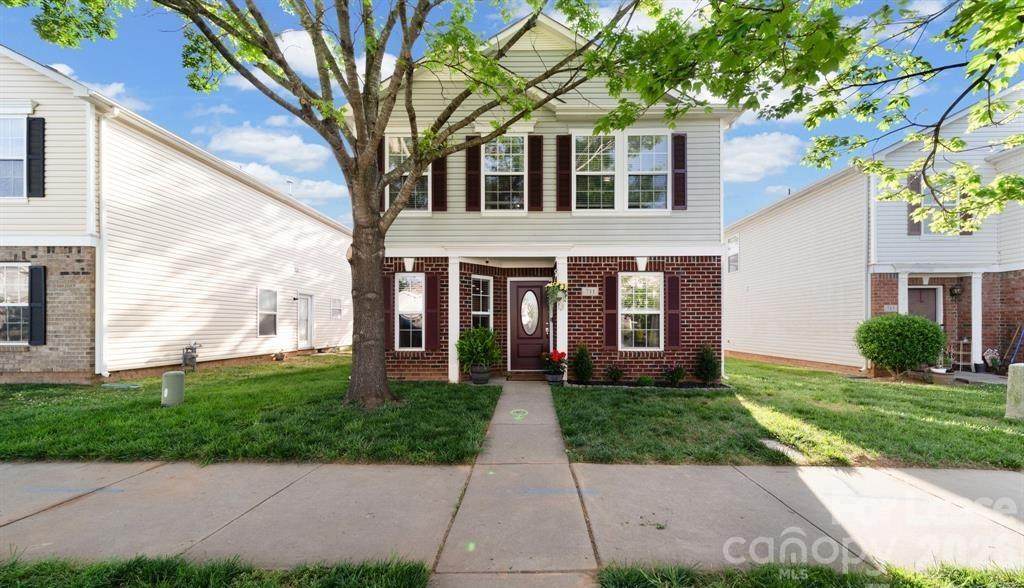 711 Skywatch Lane - Photo 1