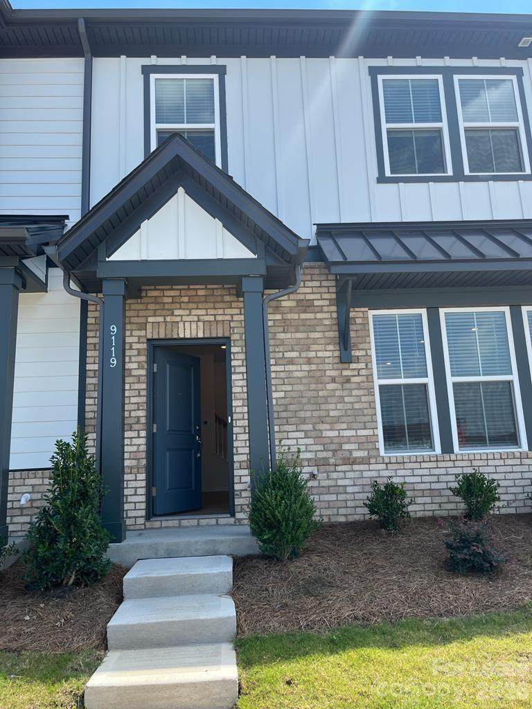 9119 Harwen Lane - Photo 1