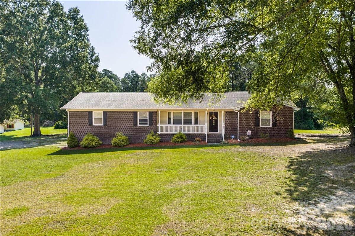 1080 Garnette Road - Photo 1