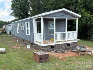 608 11th Street - Photo 1