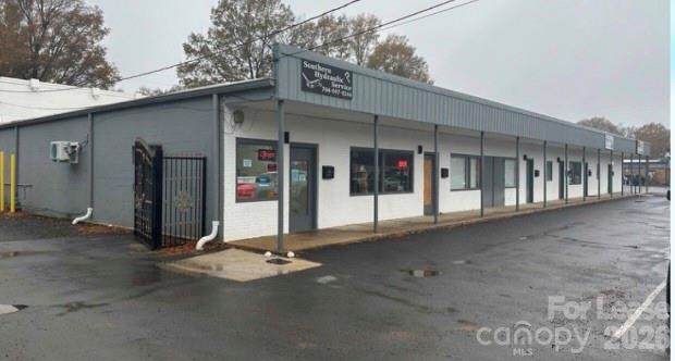 2929 Gibbon Road - Photo 1