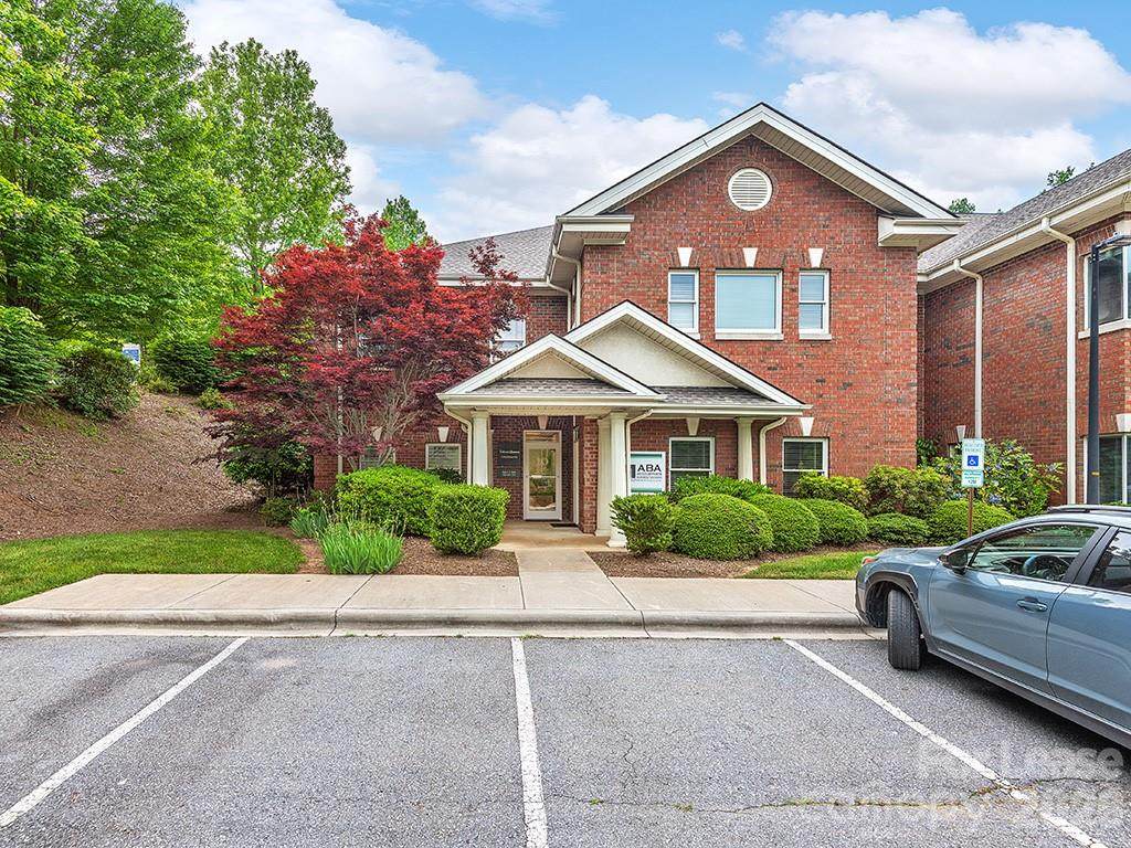 2 Walden Ridge Drive - Photo 1