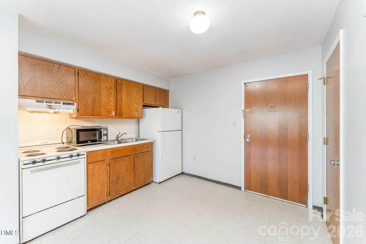 4700 Westgrove Street - Photo 1
