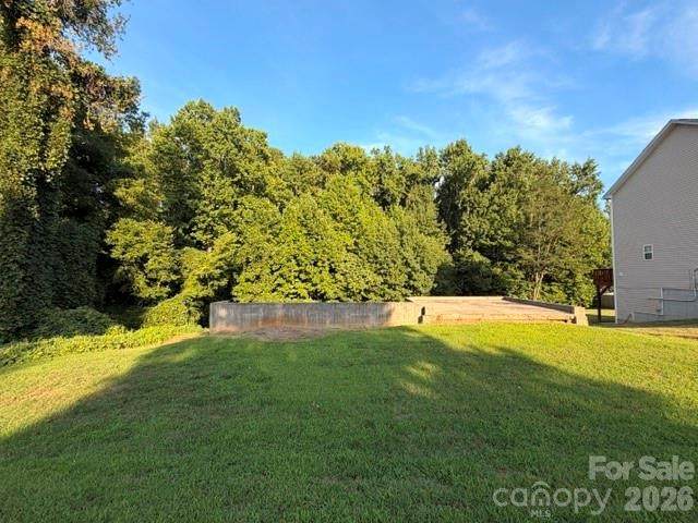 4822 Eagle Creek Drive - Photo 1