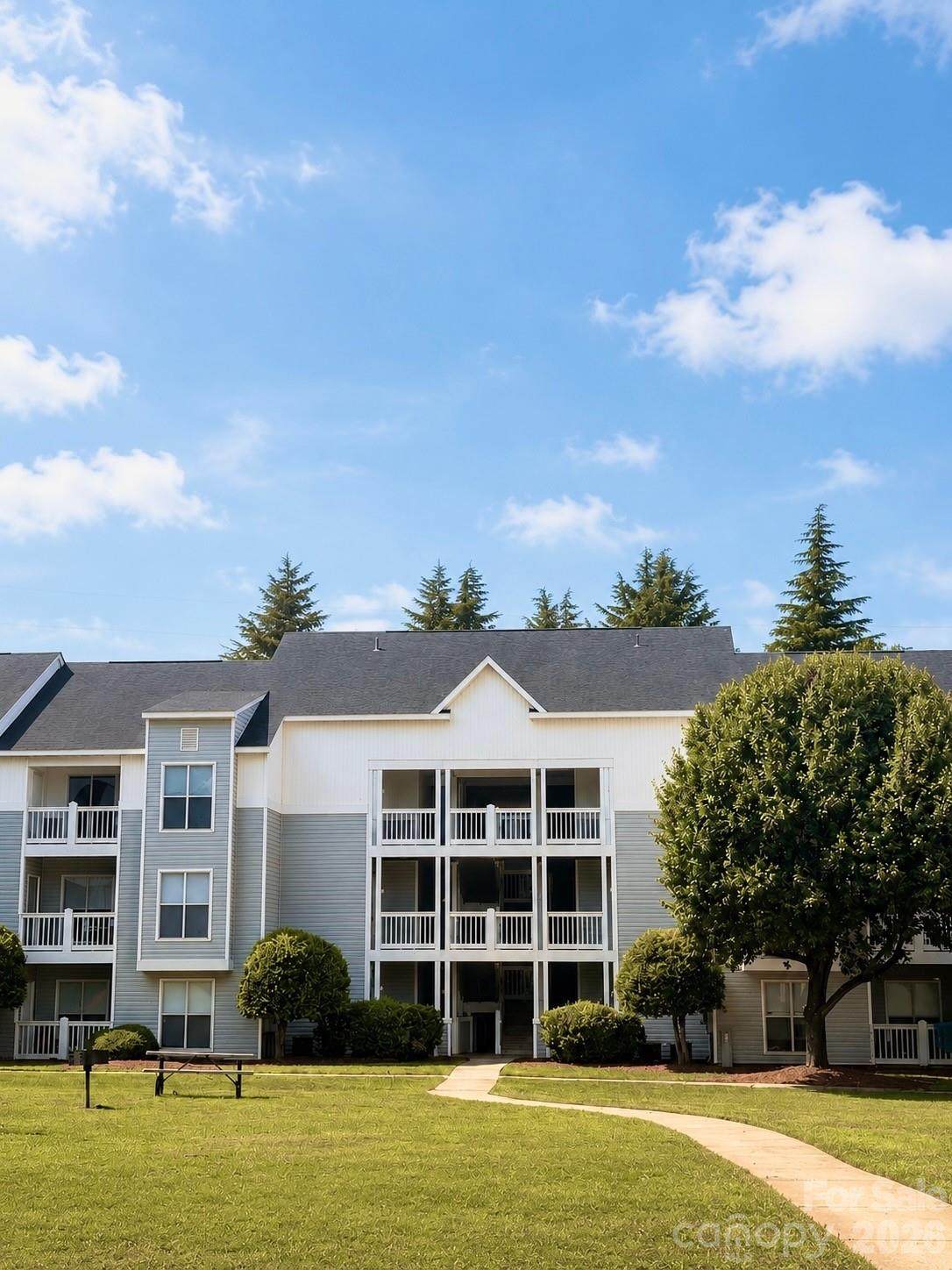 18 Hamiltons Bay Court - Photo 1