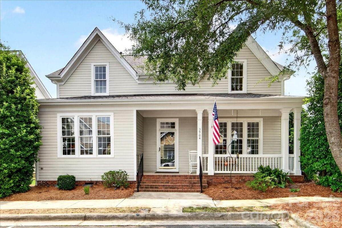 3904 Balsam Street - Photo 1