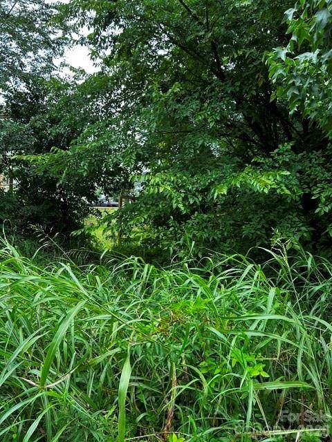 https://bt-photos.global.ssl.fastly.net/cmls/orig_boomver_1_4408136-1.jpg
