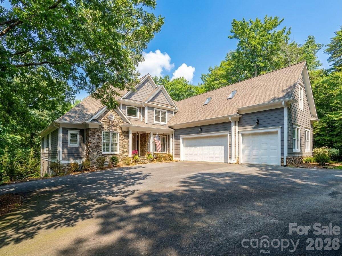 1820 Southpoint Lane - Photo 1