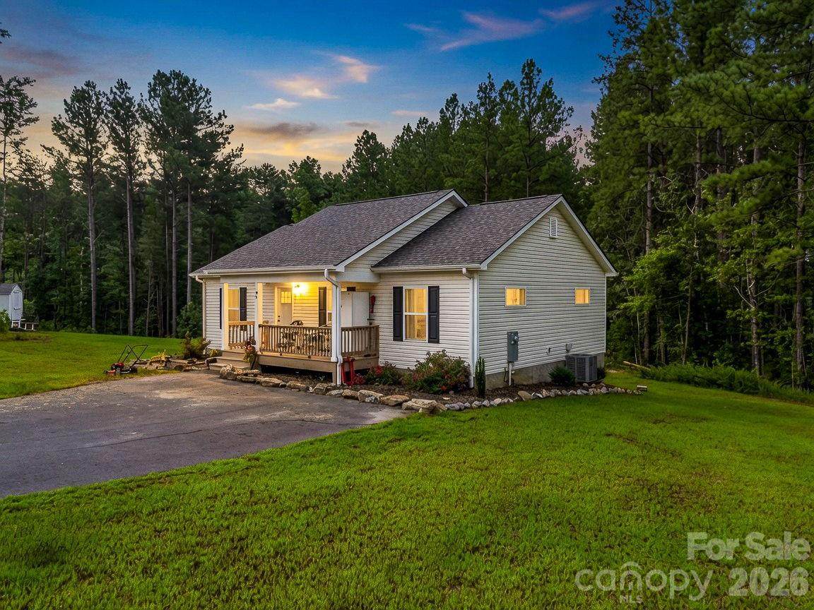 47 Heartleaf Lane - Photo 1