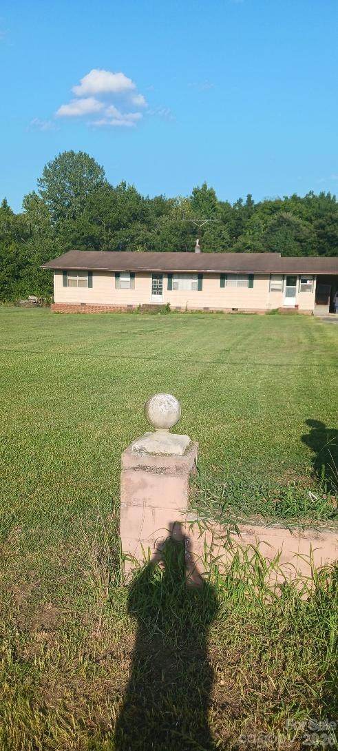 808 Sandy Ridge Road - Photo 1