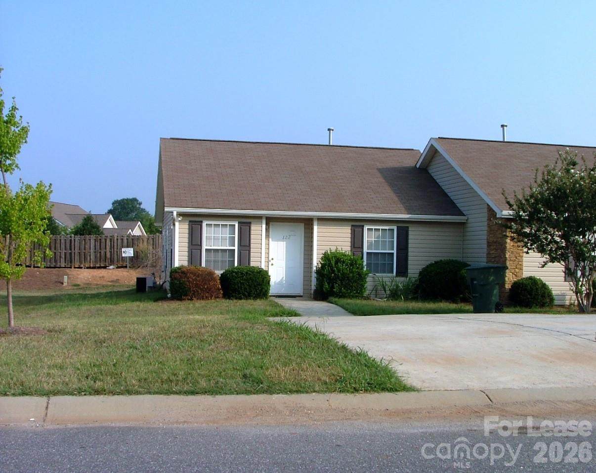 122 Springwood Lane - Photo 1