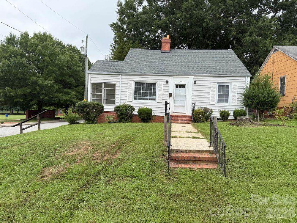 1008 Jackson Street - Photo 1