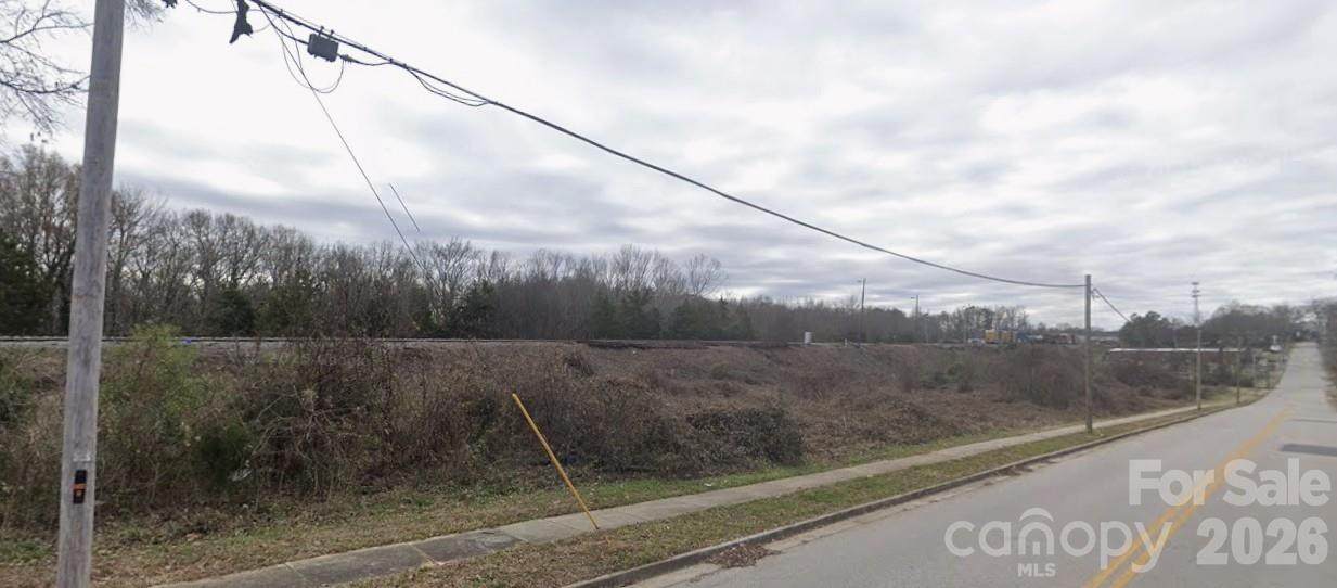 932 Cedar Street - Photo 1