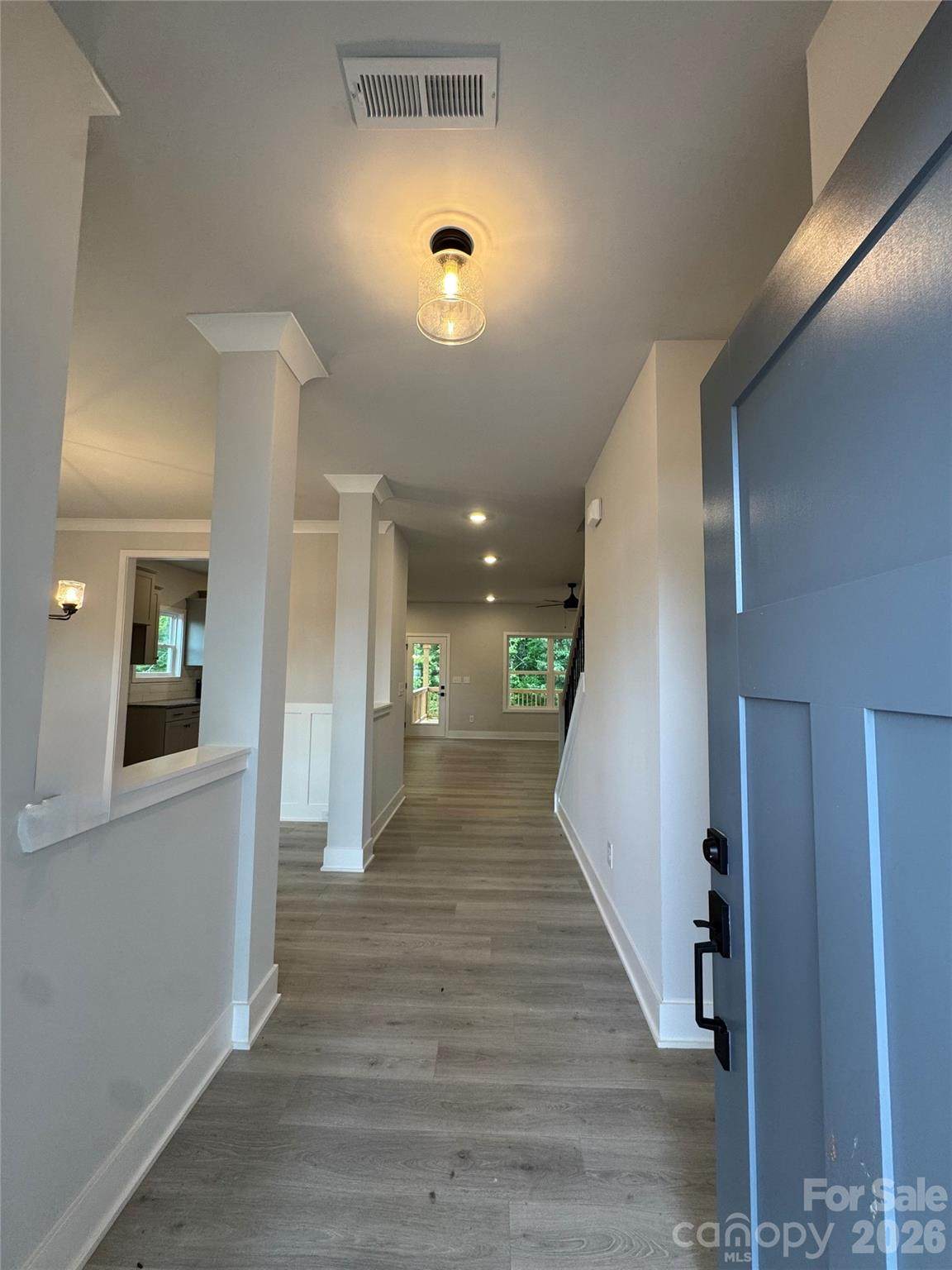 https://bt-photos.global.ssl.fastly.net/cmls/1280_boomver_2_4411664-1.jpg