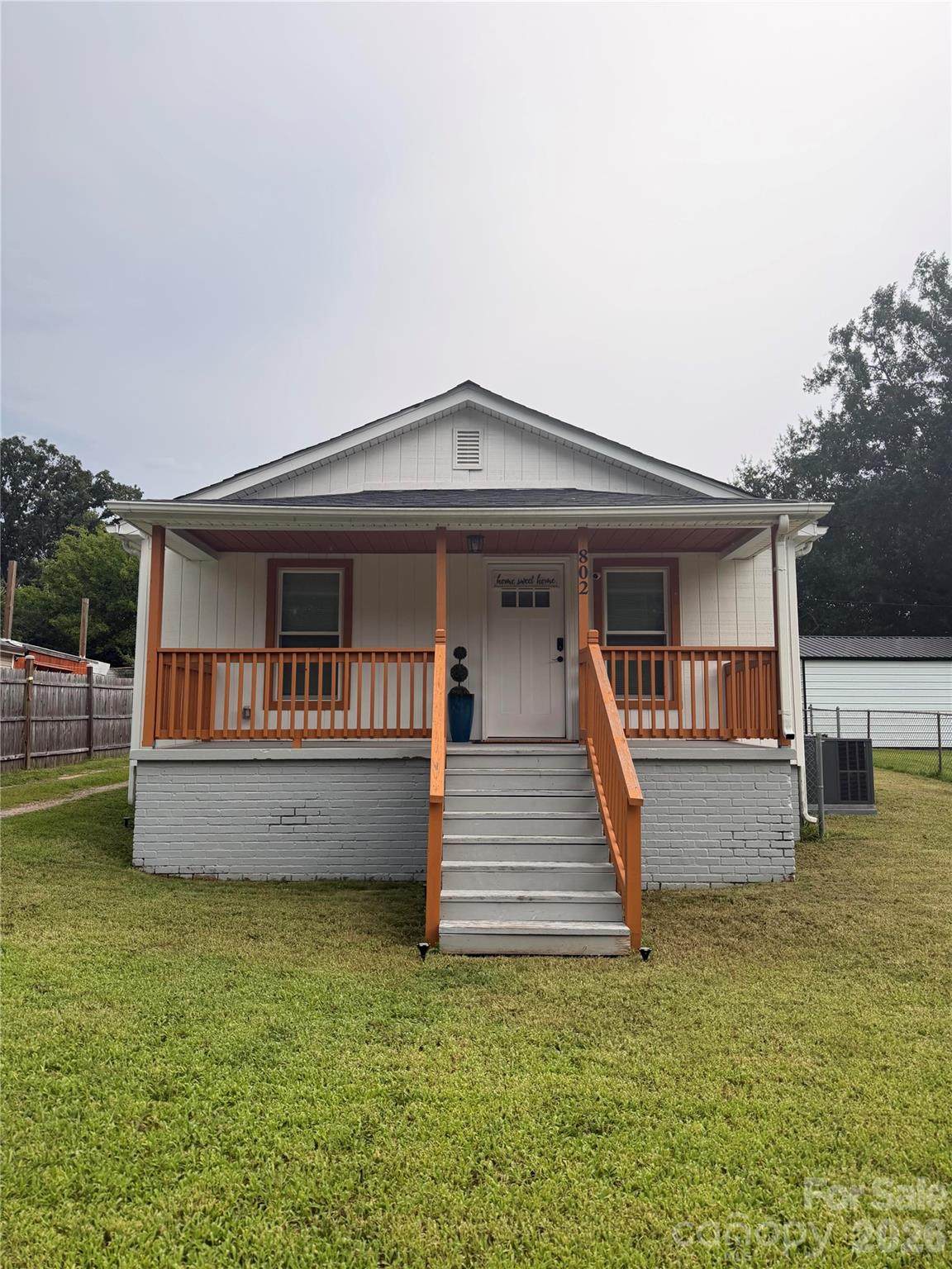 802 Grace Avenue - Photo 1