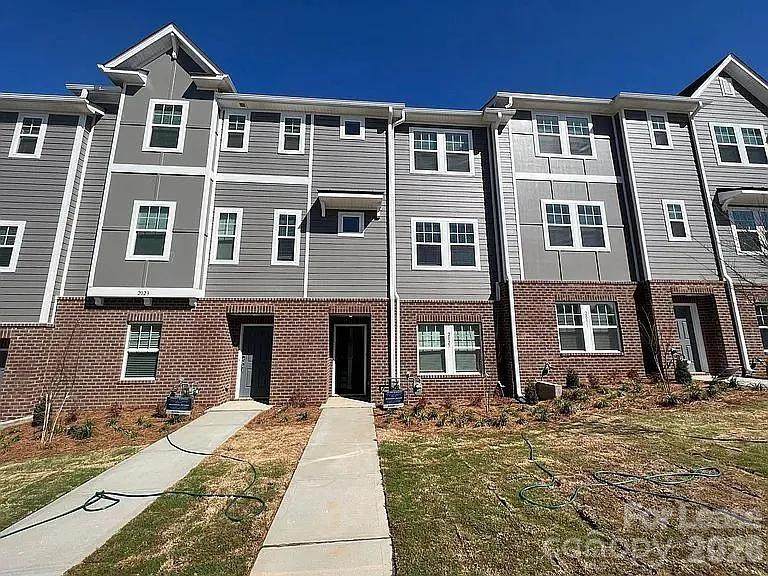 2027 Tears Lane - Photo 1
