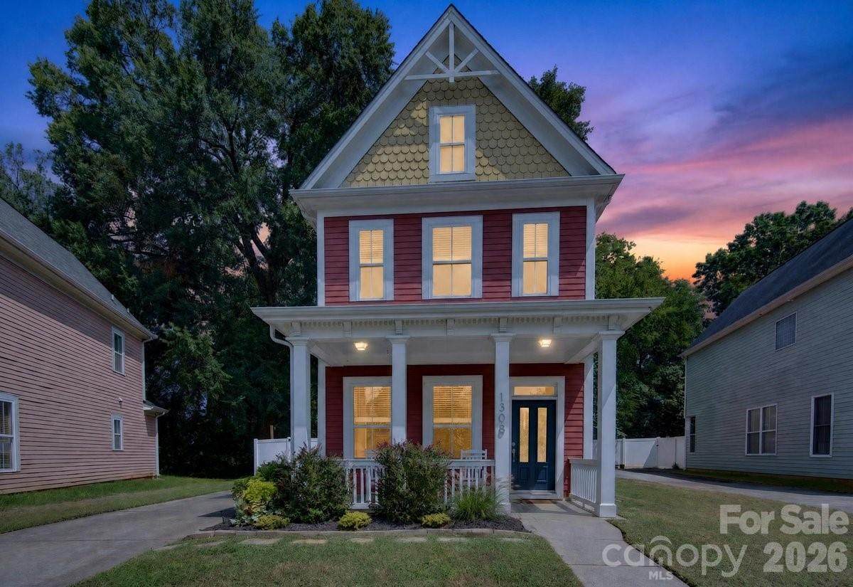 1308 Rising Oak Drive - Photo 1