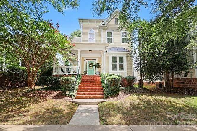 742 Revival Row - Photo 1