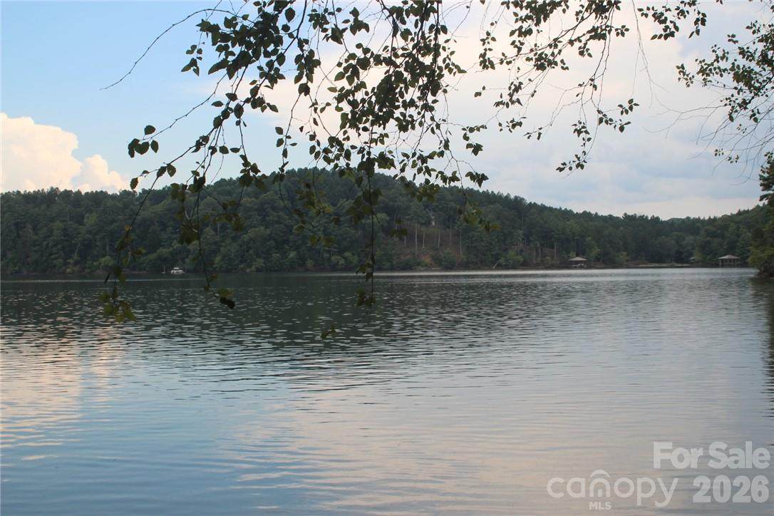 https://bt-photos.global.ssl.fastly.net/cmls/orig_boomver_1_4414360-1.jpg