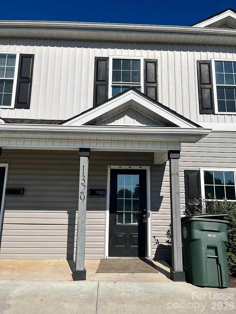 1329 Filbert Street - Photo 1