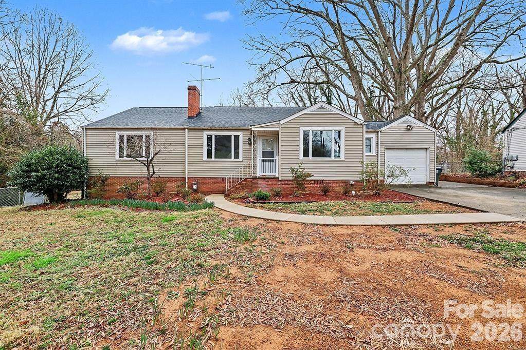 225 Valley View Place - Photo 1