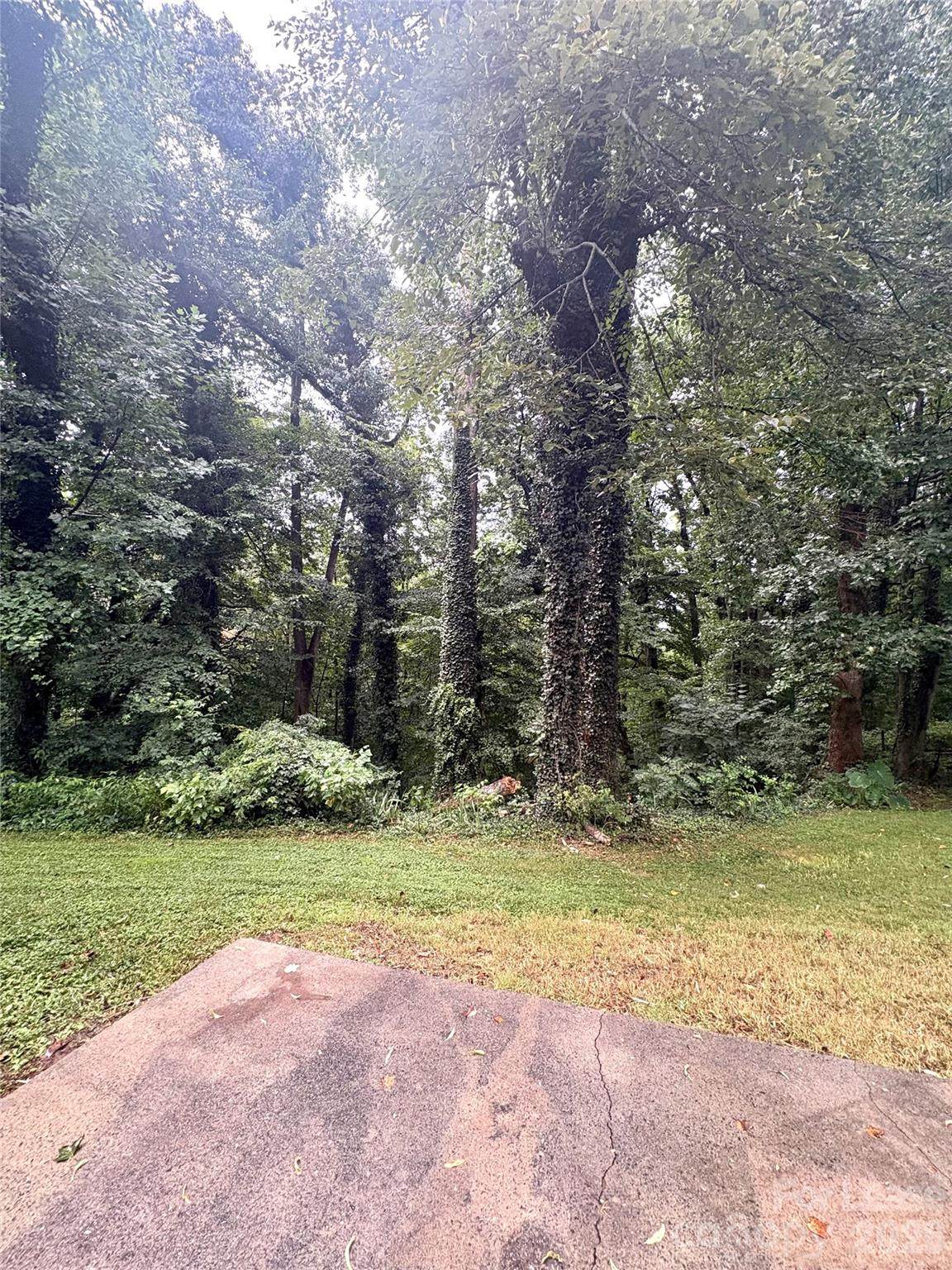 https://bt-photos.global.ssl.fastly.net/cmls/orig_boomver_1_4415008-1.jpg
