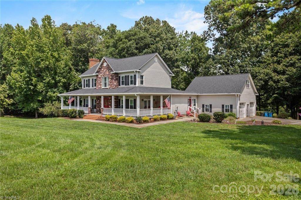 325 Buck Seaford Road - Photo 1