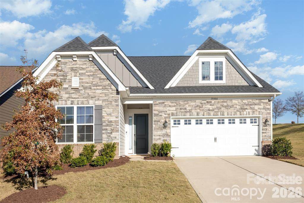 19004 Dry Narrows Way - Photo 1