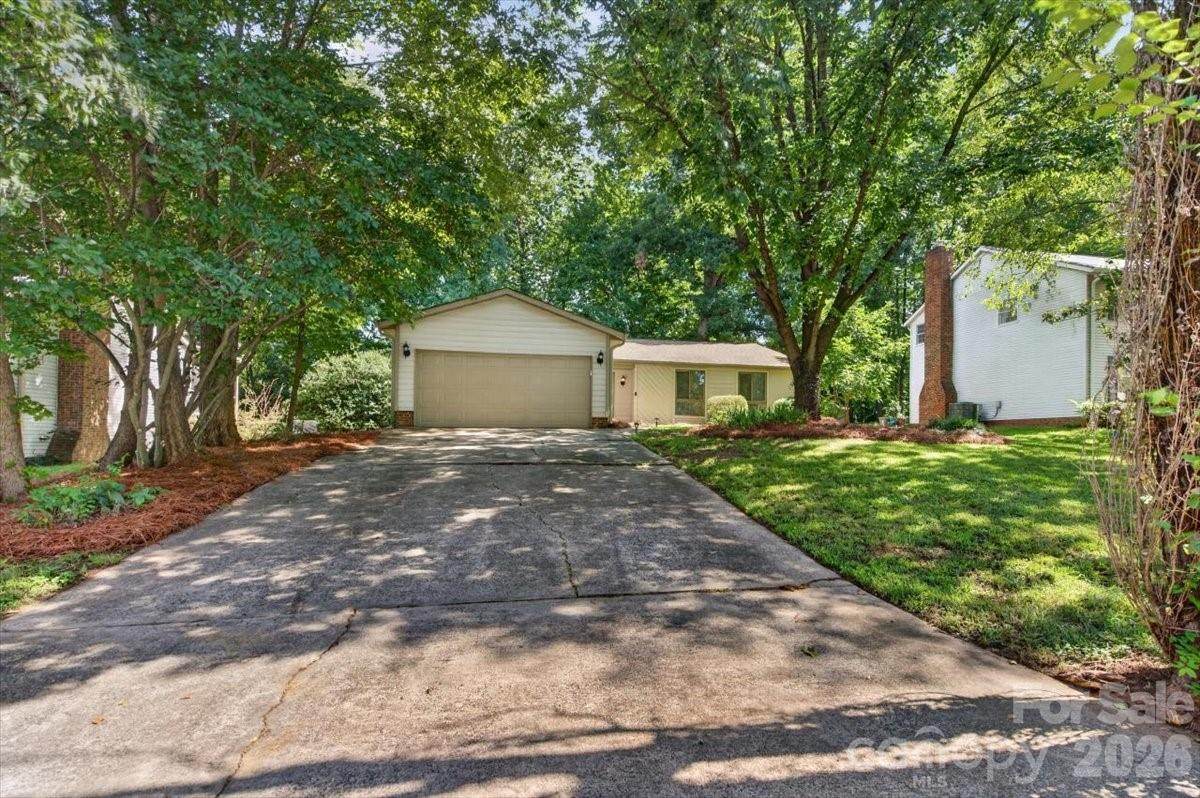 1623 Van Dyke Drive - Photo 1