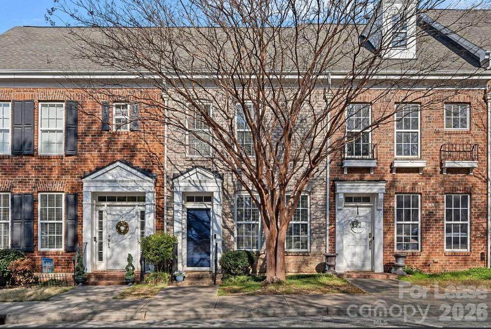 220 Welton Way - Photo 1