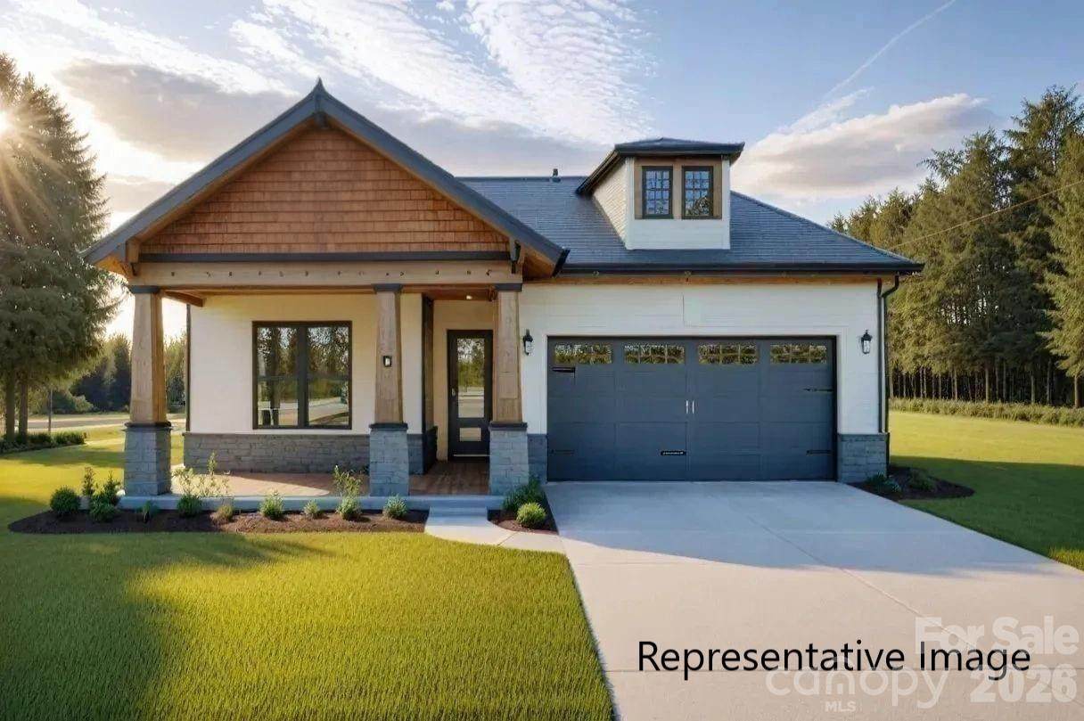 20397 Queens Street - Photo 1