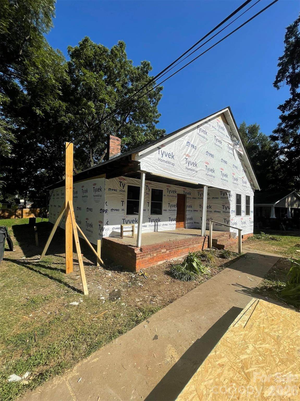 1804 Kennesaw Drive - Photo 1