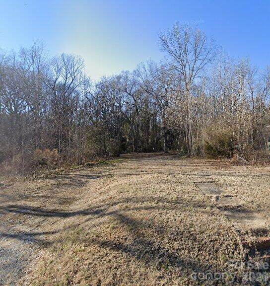 21 Magnolia Street - Photo 1