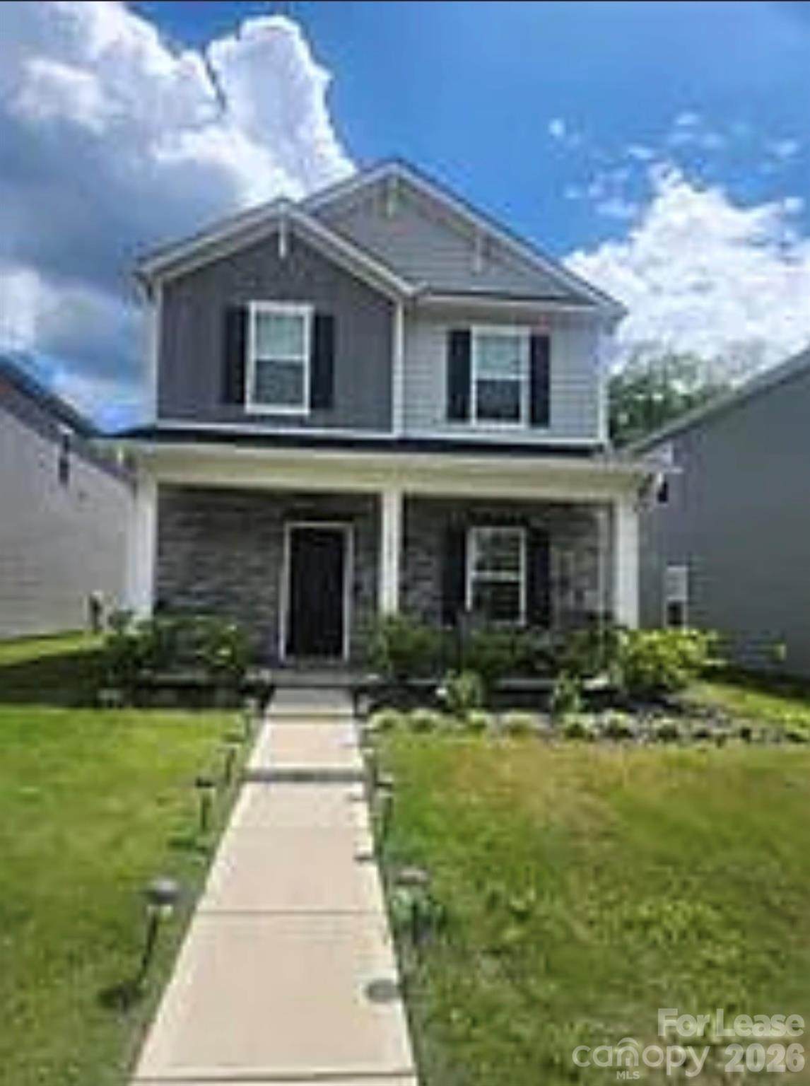 135 Emmett Drive - Photo 1